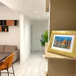 Casa Cavour Brown