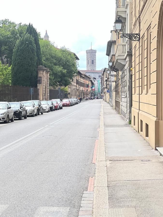 Casa Cavour Brown *